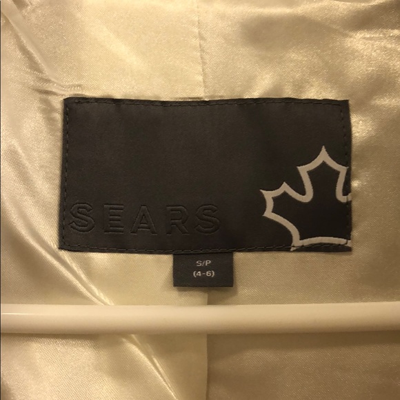 Cream Coloured Fall/ Spring Peacoat - Picture 4 of 4